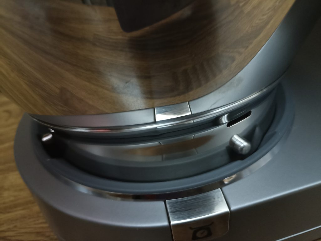 Kenwood Titanium Chef Patissier XL Küchenmaschine, Halterung für Rührschüssel