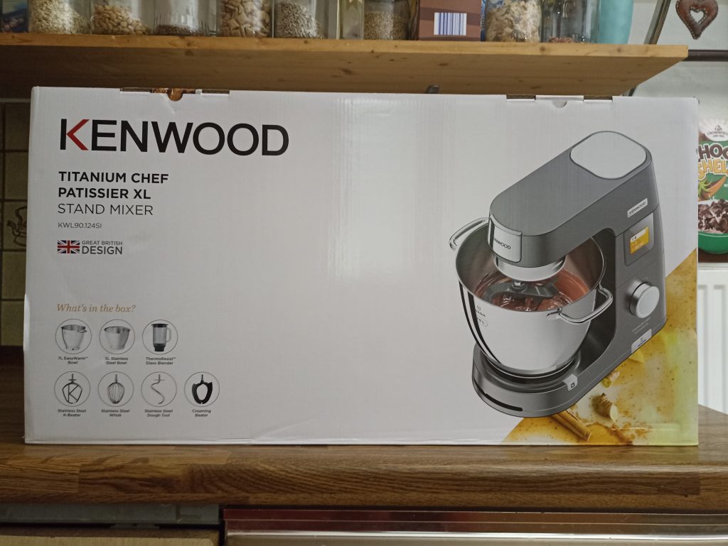 Kenwood Titanium Chef Patissier XL Küchenmaschine, Verpackung Oberseite