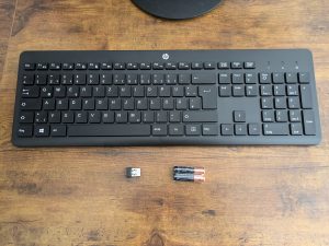 Lieferumfang der HP 230 Tastatur