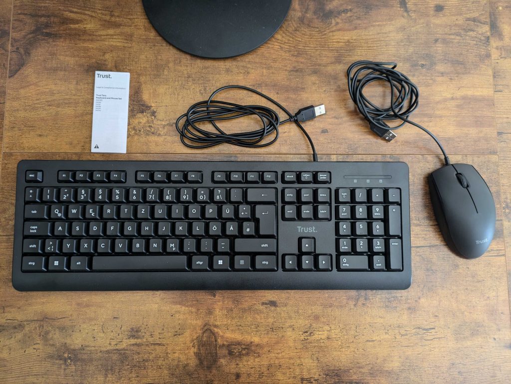 Lieferumfang der Trust Taro Tastatur