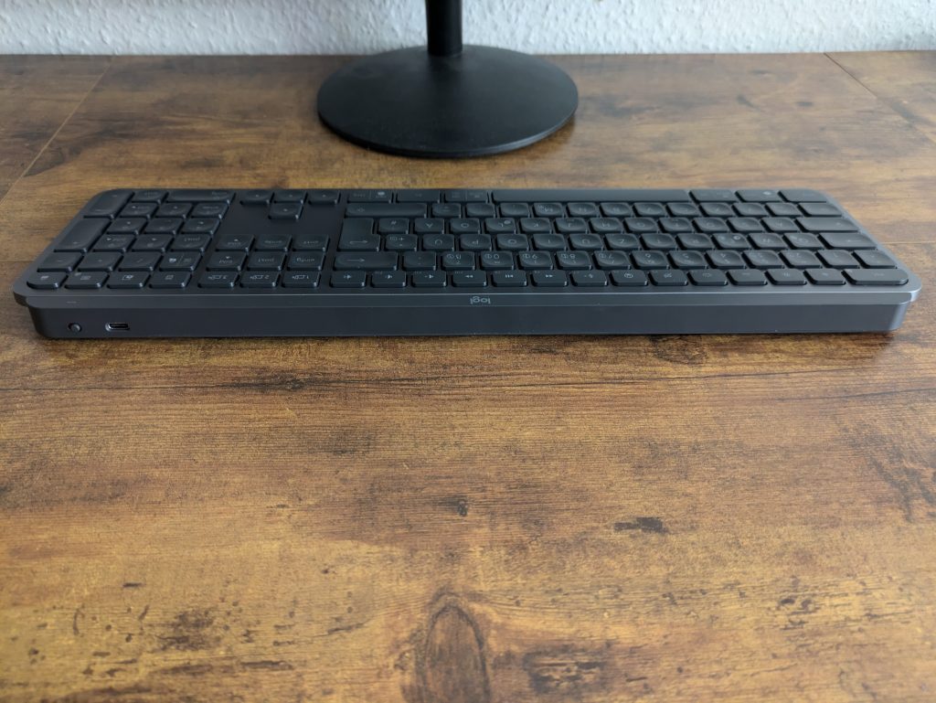 Logitech MX Keys S Tastatur von hinten