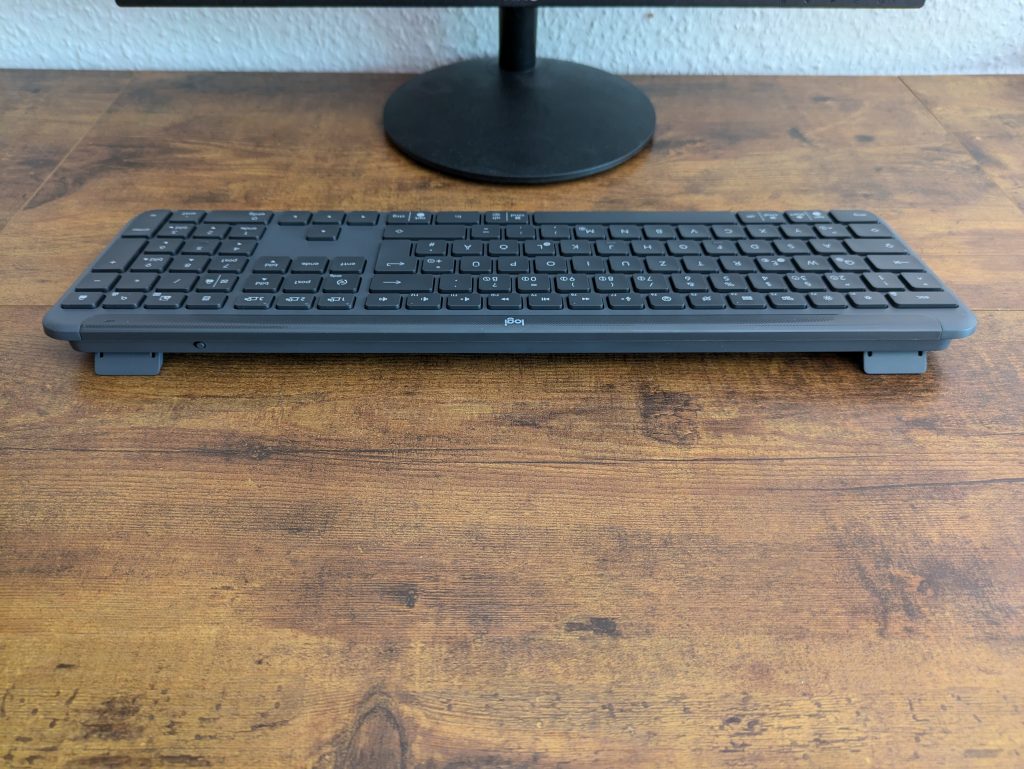 Logitech Signature SLIM K950 Tastatur von hinten