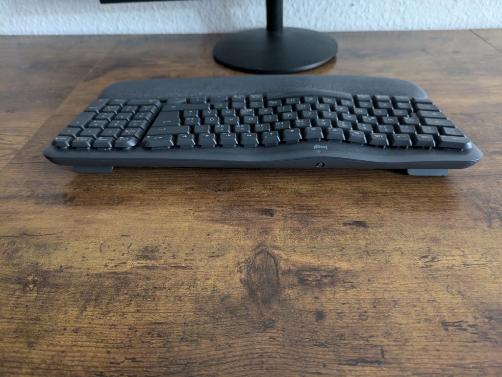 Logitech Wave Keys Tastatur von hinten