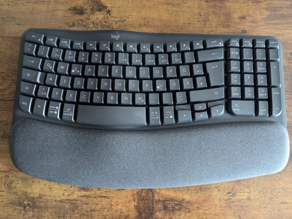 Logitech Wave Keys Tastatur von vorne