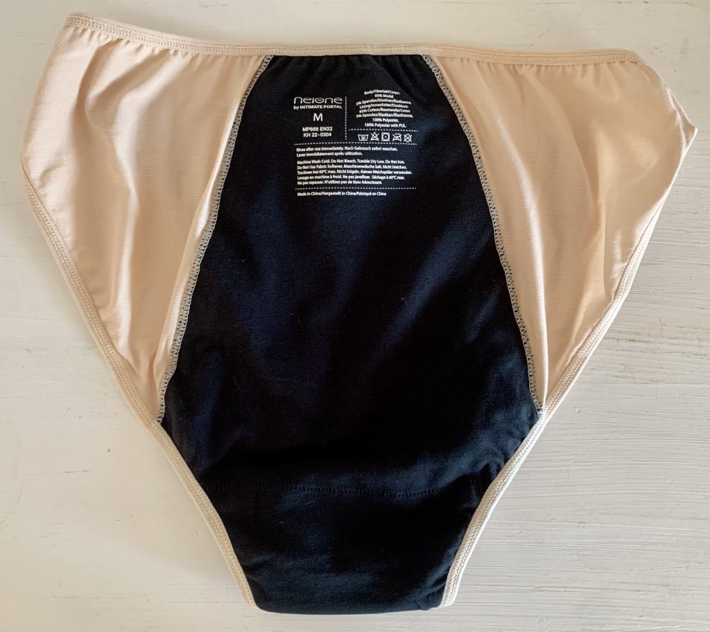 Neione by Intimate Portal Periodenunterschwäsche in Beige von innen und hinten