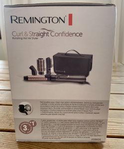 Remington AS8606 Warmluftbürste im Karton von rechter Seite