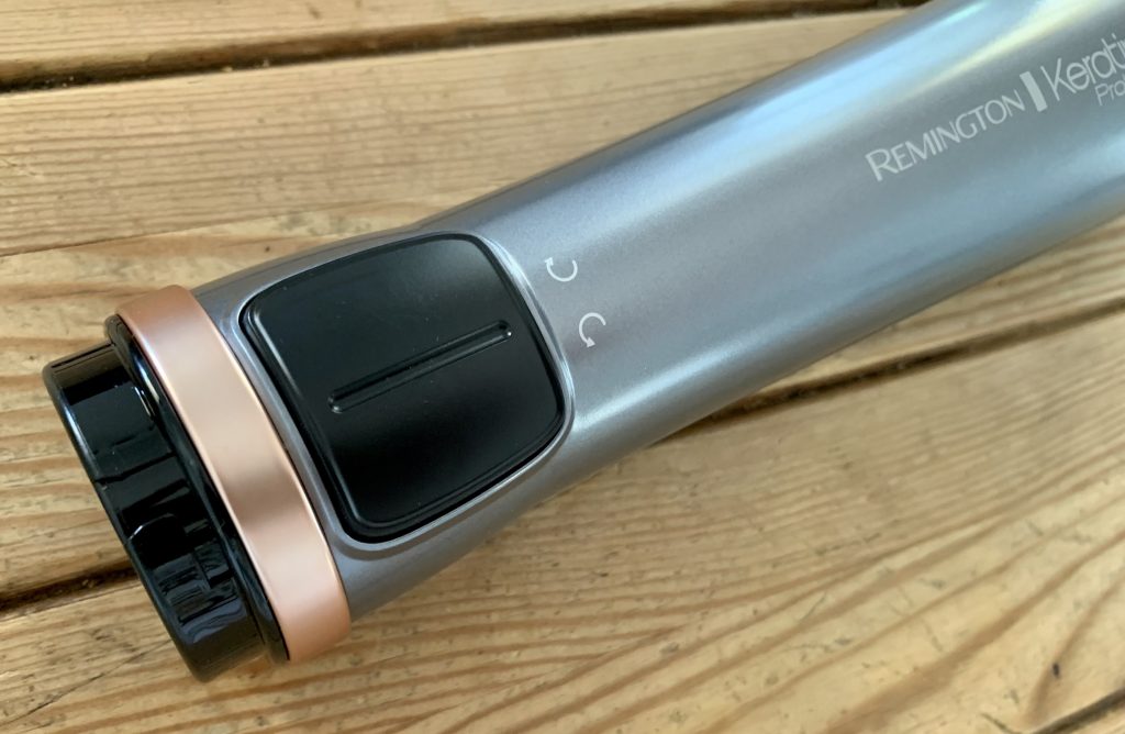 Remington AS8811 Warmluftbürste Nahaufnahme Rotationsfunktion