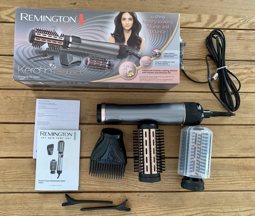 Remington AS8811 Warmluftbürste ausgepackt mit Zubehör