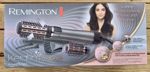 Remington AS8811 Warmluftbürste im Karton von vorne