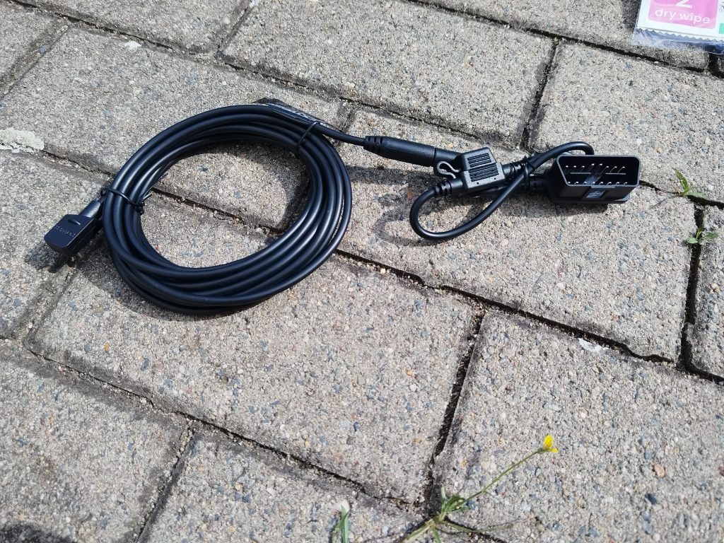 Stromkabel-der-Nextbase-IQ-Dashcam