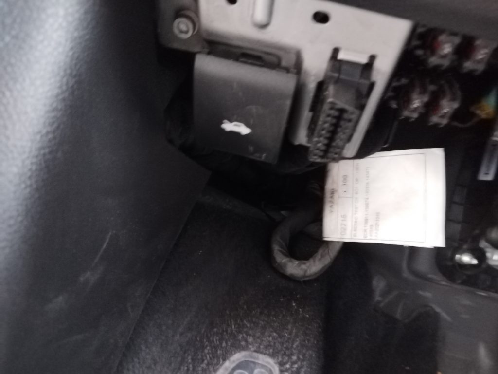 Verkabelung-der-Nextbase-IQ-Dashcam