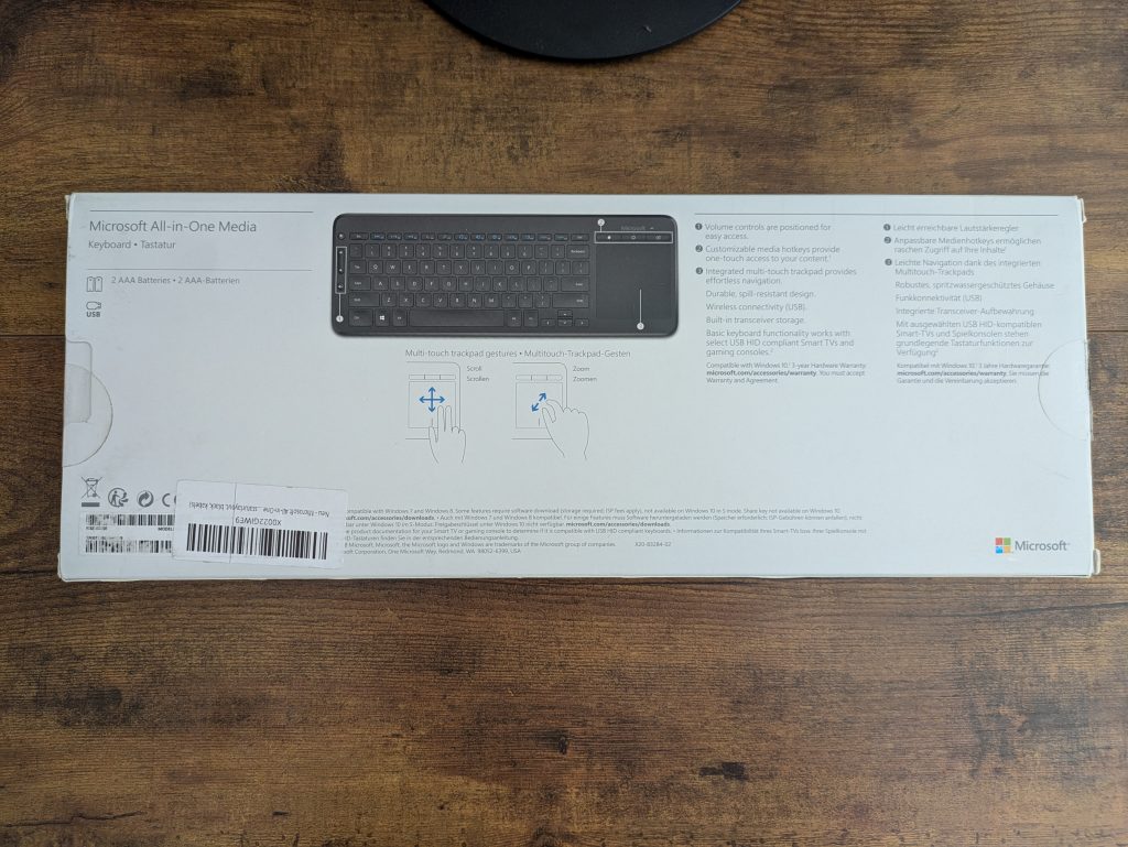Verpackung der Microsoft All-in-One Media Tastatur von hinten