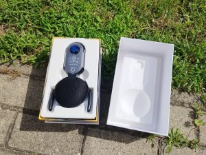 Verpackung-der-Nextbase-IQ-Dashcam-geoeffnet