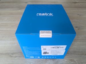 Verpackung der Reolink Argus 4 Pro+ Überwachungskamera von vorne