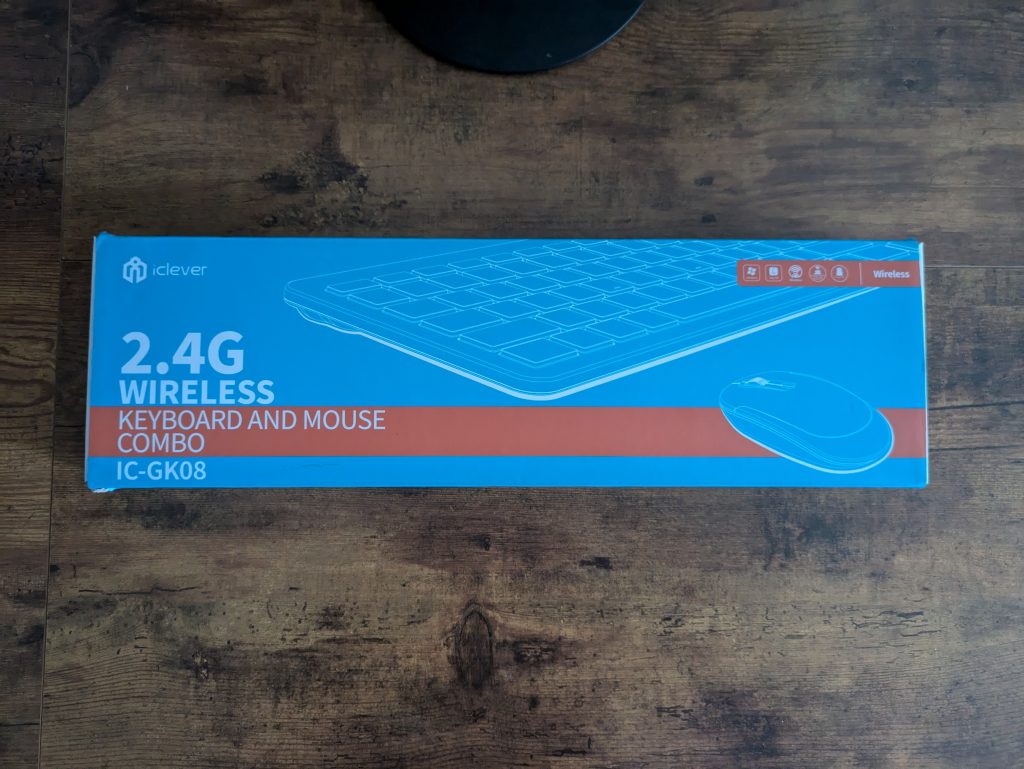 Verpackung der iClever GK08 Tastatur