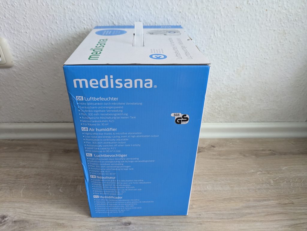 Verpackung des Medisana 60065 Luftbefeuchters von der Seite