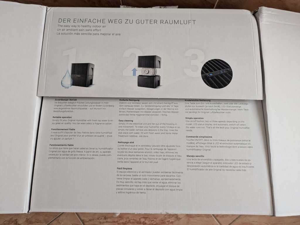 Verpackung des Venta LW15 Luftbefeuchters geöffnet (2)