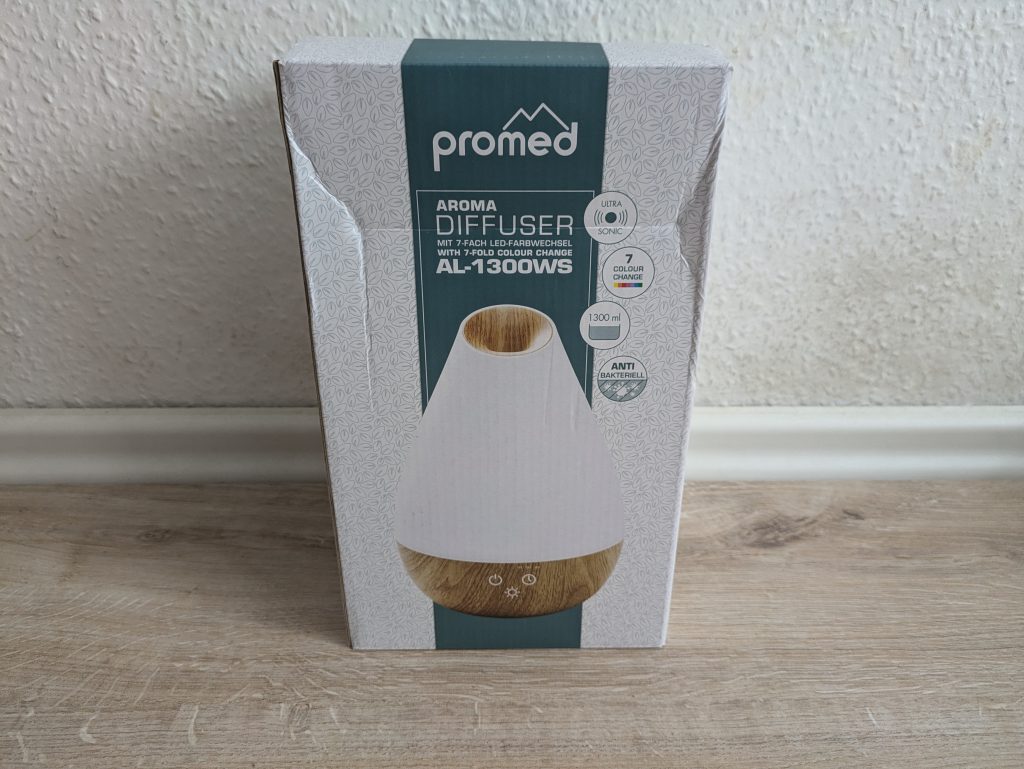Verpackung des Promed AL-1300 WS Luftbefeuchters von vorne