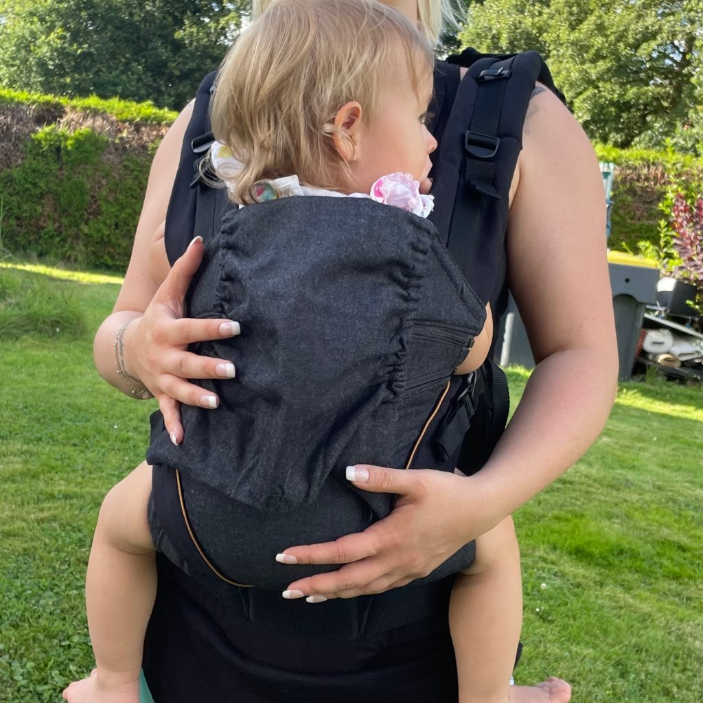 manduca Babytrage XT All-In-One Babytrage mit Kleinkind