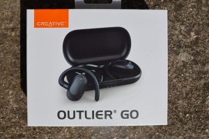Creative Outlier Go Bluetooth-Kopfhörer Karton