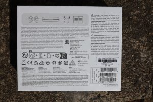 Creative Outlier Go Bluetooth-Kopfhörer Karton Rückseite