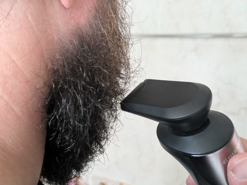 Barttrimmer am Vollbart