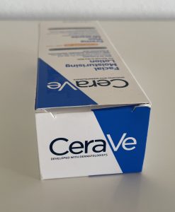 CeraVe Feuchtigkeitsspendende Gesichtscreme in der Verpackung von oben