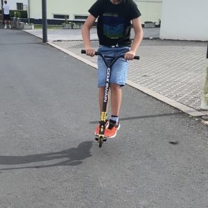 Cox Swain Stunt Scooter X-385 im Einsatz
