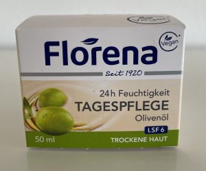 Florena 24 h Feuchtigkeit Gesichtscreme in der Verpackung von vorne