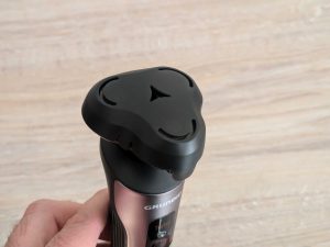 Grundig ProClub MS 8130 Rasierer mit Schutzkappe