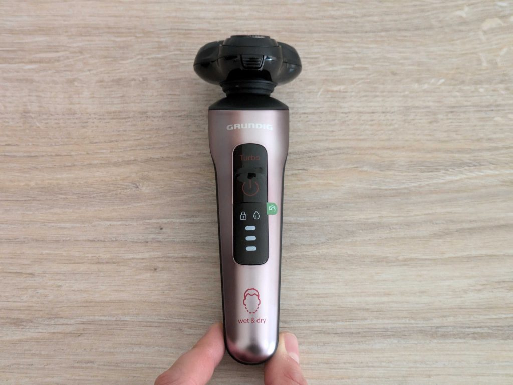 Grundig ProClub MS 8130 Rasierer von vorne