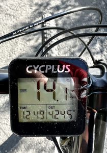 CYCPLUS G1 Fahrradcomputer im Betrieb