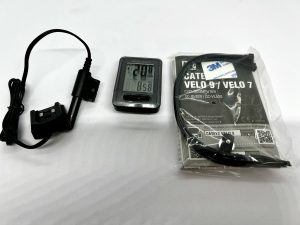Cateye Velo 9 Fahrradcomputer mit Zubehör