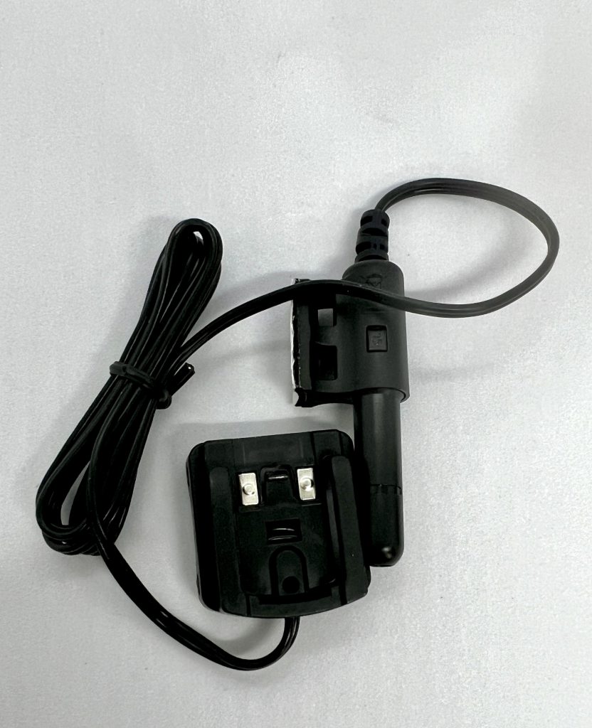 Cateye Velo 9 Fahrradcomputer mit Kabel und Geschwindigkeitssensor