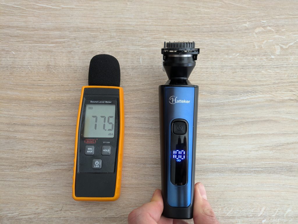 Lautstärke des Hatteker ‎RSCW 9658 Rasierers mit Trimmer-Aufsatz
