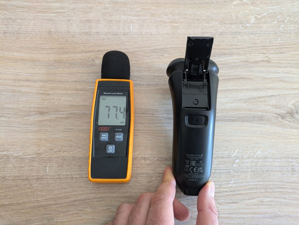 Lautstärke des Trimmers des Remington R6 Aqua Rasierers