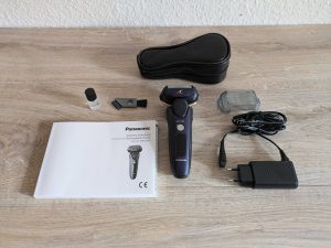 Lieferumfang des Panasonic ES-LV67A803 Rasierers