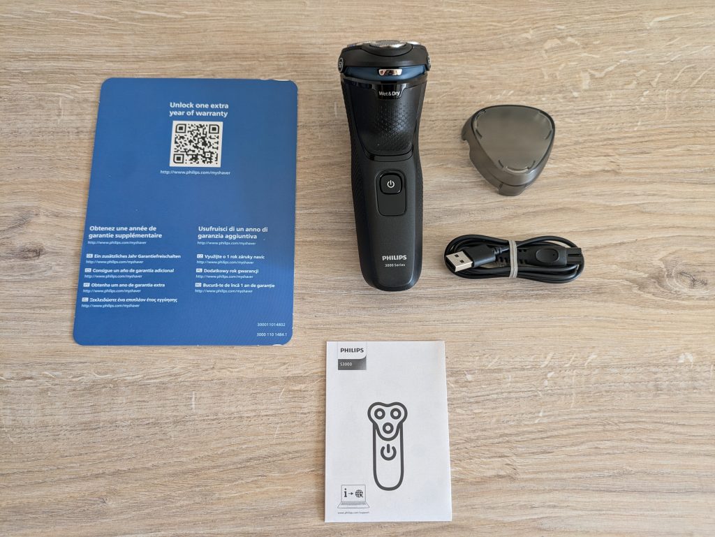Lieferumfang des Philips Shaver Series 3000 Modell S314500 Rasierers