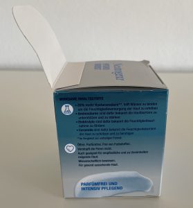 Neutrogena Hydro Boost Gesichtscreme in der Verpackung von der linken Seite