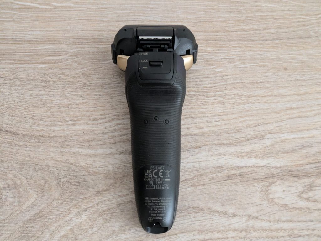 Panasonic ES-LV67A803 Rasierer von hinten