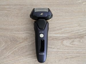 Panasonic ES-LV67A803 Rasierer von vorne