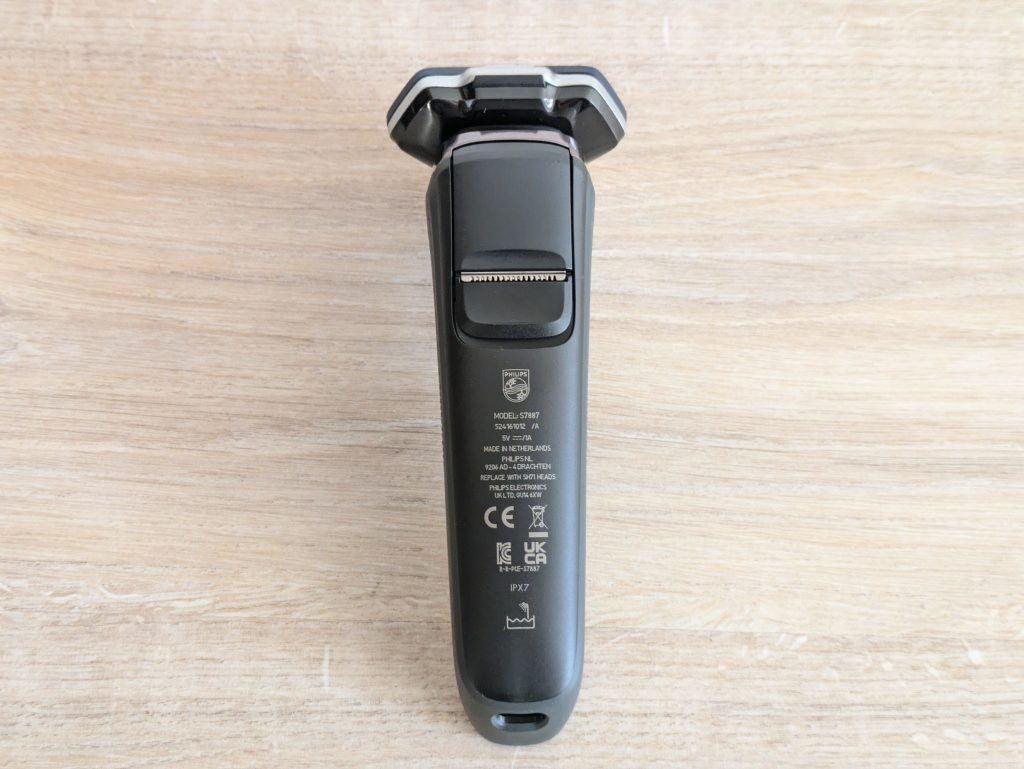 Philips Shaver Series 7000 Modell S788735 Rasierer von hinten