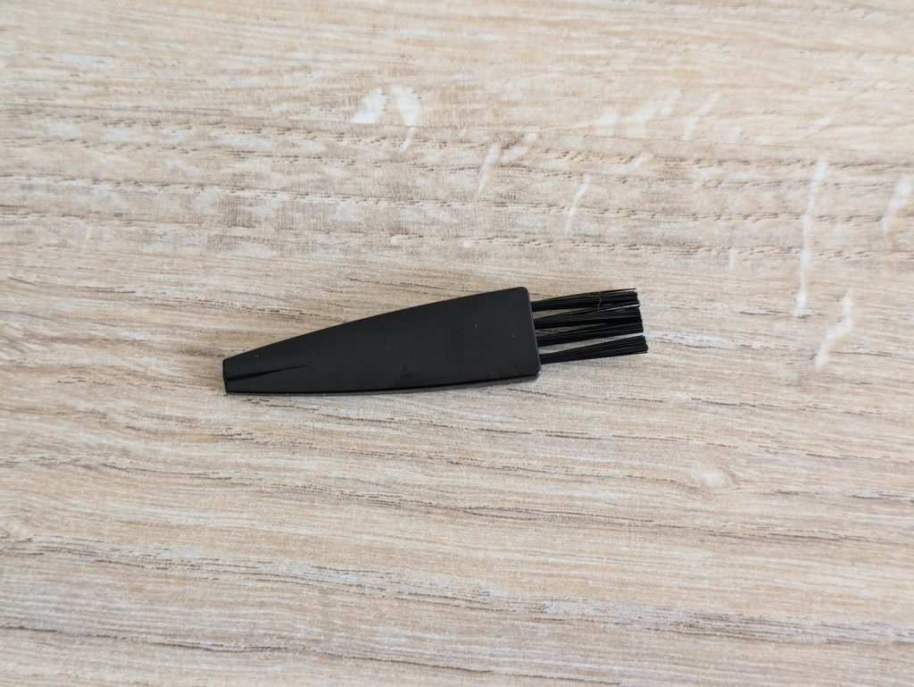 Reinigungsbürste des Remington R6 Aqua Rasierers