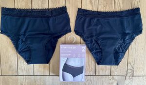 Schiesser Secret Care Periodenunterwäsche augepacktes Set mit Verpackung