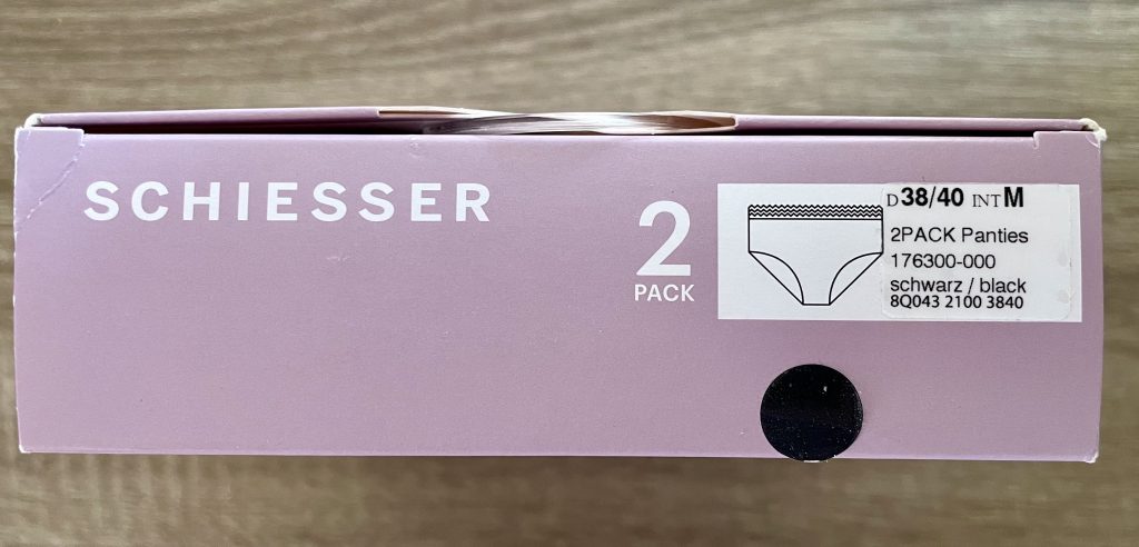 Schiesser Secret Care Periodenunterwäsche in der Verpackung von unten