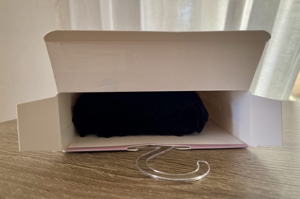 Schiesser Secret Care Periodenunterwäsche in der geöffneten Verpackung