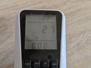 Stromverbrauch des Philips Shaver Series 3000 Modell S314500 Rasierers beim Laden