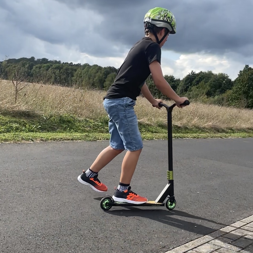 Stunt-Scooter Kickless 510432 von Schildkröt Balance
