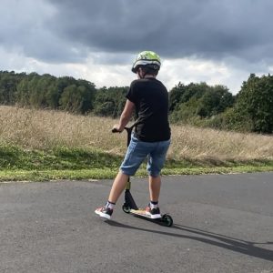 Stunt-Scooter Kickless 510432 von Schildkröt Lenkung