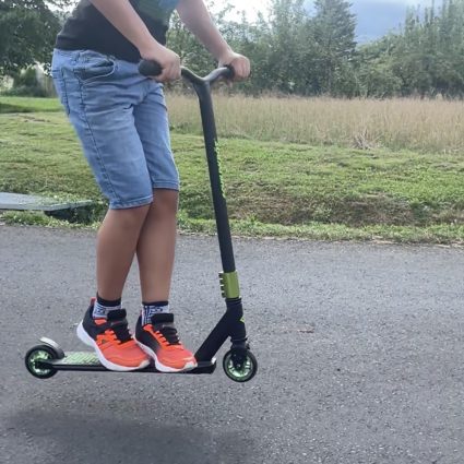 Stunt-Scooter Kickless 510432 von Schildkröt Sprung